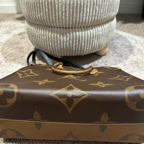 Louis Vuitton On the Go MM - Picture 5 of 7